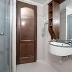 Bouton D'or - فندق كوجن