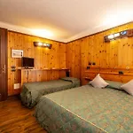 Bouton D'or - 3* Cogne