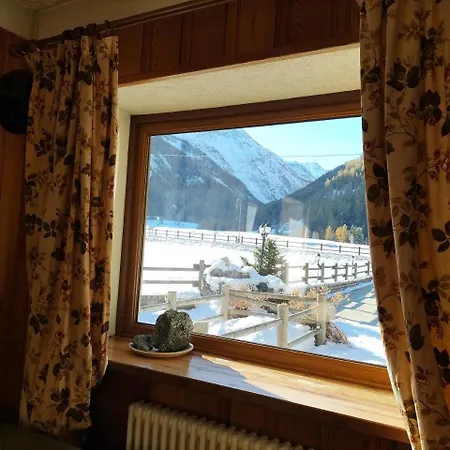Bouton D'or - Hotel Cogne