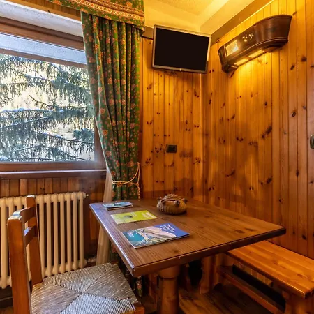 Bouton D'or - Hotel Cogne