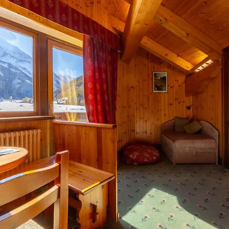 Bouton D'or - 3* Cogne
