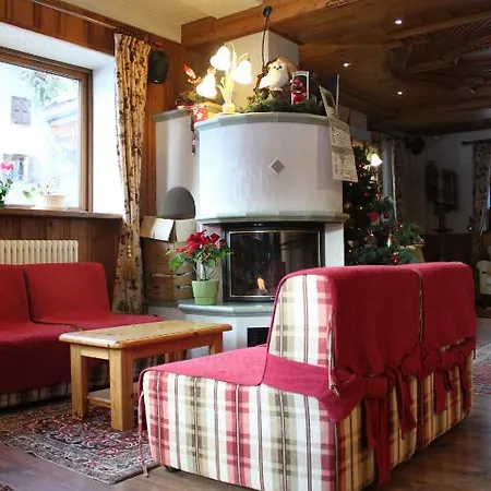 Hotel Bouton D'or -