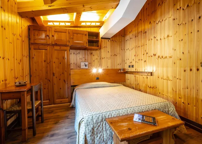 Bouton D'or - Hotel Cogne